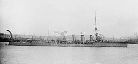 1915-18 HMS_Cleopatra cropped