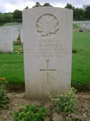 Norman Malcolm Emptage grave